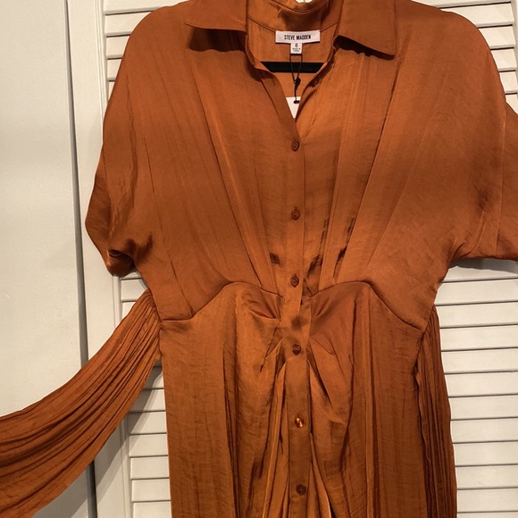 Steve Madden Satin Dress - Picture 3 of 3